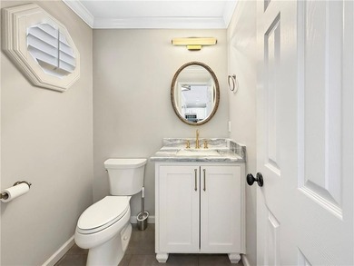 Fantastic opportunity for a luxurious, low-maintenance living in on Pinnacle Country Club in Arkansas - for sale on GolfHomes.com, golf home, golf lot