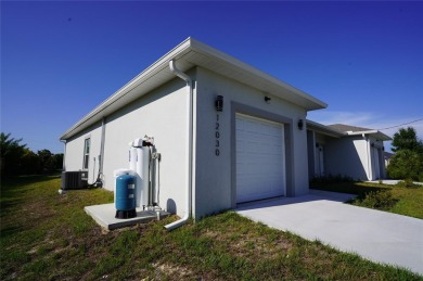 This Duplex is head to toe luxury finishes from quartz counter on Duffys Golf Center in Florida - for sale on GolfHomes.com, golf home, golf lot