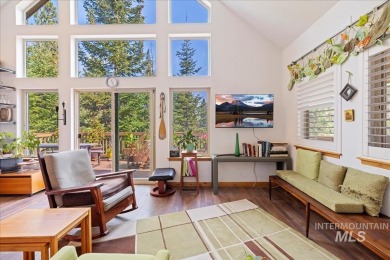 Secure your Castle Mountain getaway while you can. Nicely on Terrace Lakes Golf Resort in Idaho - for sale on GolfHomes.com, golf home, golf lot