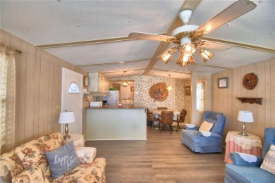 One or more photo(s) has been virtually staged. WHAT A WONDERFUL on Southern Dunes Golf and Country Club in Florida - for sale on GolfHomes.com, golf home, golf lot