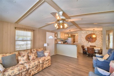 One or more photo(s) has been virtually staged. WHAT A WONDERFUL on Southern Dunes Golf and Country Club in Florida - for sale on GolfHomes.com, golf home, golf lot
