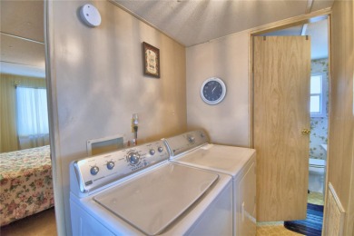 One or more photo(s) has been virtually staged. WHAT A WONDERFUL on Southern Dunes Golf and Country Club in Florida - for sale on GolfHomes.com, golf home, golf lot
