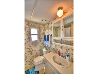 One or more photo(s) has been virtually staged. WHAT A WONDERFUL on Southern Dunes Golf and Country Club in Florida - for sale on GolfHomes.com, golf home, golf lot