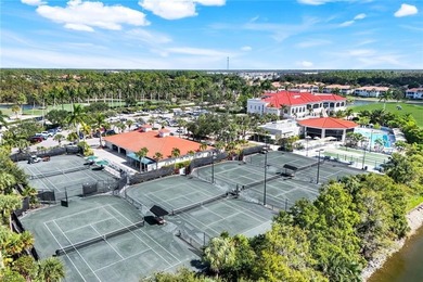 Beautifully Updated Turnkey Condo in Naples Lakes Country Club!
 on Naples Lakes Country Club in Florida - for sale on GolfHomes.com, golf home, golf lot