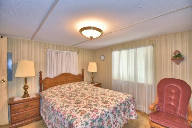 One or more photo(s) has been virtually staged. WHAT A WONDERFUL on Southern Dunes Golf and Country Club in Florida - for sale on GolfHomes.com, golf home, golf lot