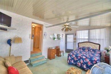 One or more photo(s) has been virtually staged. WHAT A WONDERFUL on Southern Dunes Golf and Country Club in Florida - for sale on GolfHomes.com, golf home, golf lot