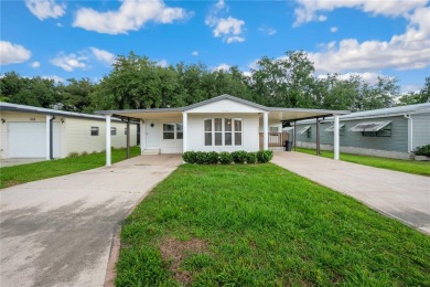 Welcome to sunny Florida! Whether you're looking for a seasonal on Betmar Acres Golf Club in Florida - for sale on GolfHomes.com, golf home, golf lot
