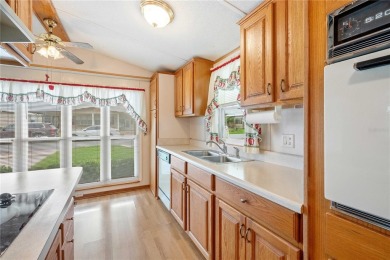 Welcome to sunny Florida! Whether you're looking for a seasonal on Betmar Acres Golf Club in Florida - for sale on GolfHomes.com, golf home, golf lot