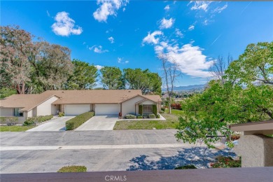 Take a Look at this beautiful 2 spacious bedrooms and 2 spacious on Friendly Valley Golf Course in California - for sale on GolfHomes.com, golf home, golf lot
