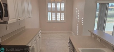 Stunning & spacious 3 bedroom 2.5-bathroom townhouse with on The Carolina Club in Florida - for sale on GolfHomes.com, golf home, golf lot