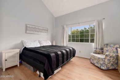 This beautifully designed 2 bed, 2.5 bath condo offers a on Gainey Ranch Golf Club in Arizona - for sale on GolfHomes.com, golf home, golf lot