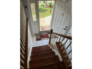 Welcome to 7 Golf Dr - A Charming Split-Level Home in a Prime on Mays Landing Golf and Country Club in New Jersey - for sale on GolfHomes.com, golf home, golf lot