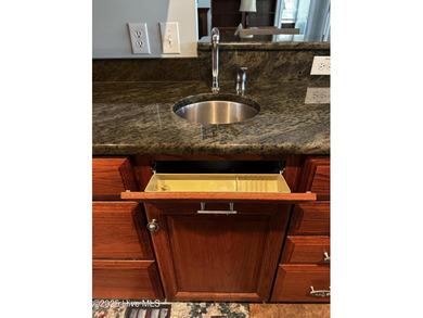 STOP! Your dream home is finally here-don't let this one slip on Lockwood Folly Country Club in North Carolina - for sale on GolfHomes.com, golf home, golf lot