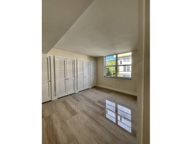 Fully remodeled corner 3BR/2BA condo bathed in natural light on Palm-Aire Country Club and Resort - The Oaks in Florida - for sale on GolfHomes.com, golf home, golf lot