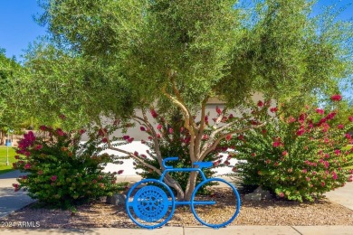 This beautifully designed 2 bed, 2.5 bath condo offers a on Gainey Ranch Golf Club in Arizona - for sale on GolfHomes.com, golf home, golf lot