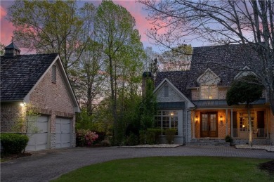 Luxury Living in Chestatee Lake  Golf Community
5 Bedrooms | 4.5 on Chestatee Golf Club in Georgia - for sale on GolfHomes.com, golf home, golf lot