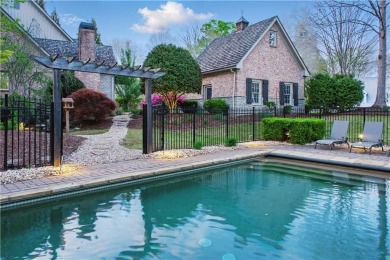 Luxury Living in Chestatee Lake  Golf Community
5 Bedrooms | 4.5 on Chestatee Golf Club in Georgia - for sale on GolfHomes.com, golf home, golf lot