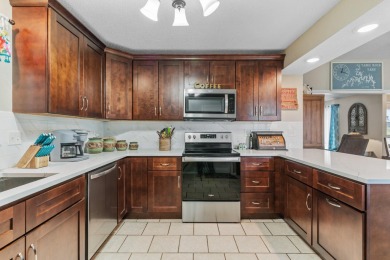 Looking for a fully updated Table Rock Lake WINTER lake view on Kimberling City Golf Club in Missouri - for sale on GolfHomes.com, golf home, golf lot