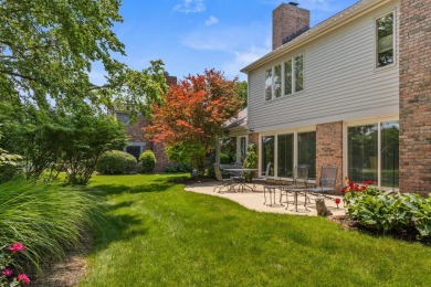 Beautiful 5 bed / 3 bath home on one of the most coveted streets on Lincolnshire Fields Country Club in Illinois - for sale on GolfHomes.com, golf home, golf lot