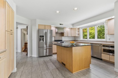 Beautiful 5 bed / 3 bath home on one of the most coveted streets on Lincolnshire Fields Country Club in Illinois - for sale on GolfHomes.com, golf home, golf lot