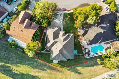 Welcome Home to this beautiful 3- year old stucco/brick on Brownsville Golf Center in Texas - for sale on GolfHomes.com, golf home, golf lot
