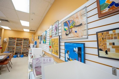 BEAUTIFULLY REMODELED, FIRST FLOOR 2 BEDROOM, 1.5 BATH CONDO on Hillsboro Pines Golf in Florida - for sale on GolfHomes.com, golf home, golf lot