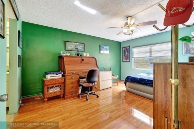 Great investment opportunitly !! This 2 bed /2 bath features on Flamingo Lakes Country Club in Florida - for sale on GolfHomes.com, golf home, golf lot
