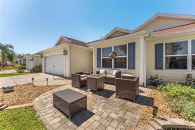 Under contract-accepting backup offers. ~BOND PAID!!~~2019 on The Links of Spruce Creek in Florida - for sale on GolfHomes.com, golf home, golf lot