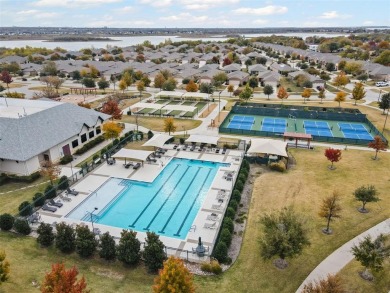 Live the Good Life in This 2-Bed + Flex Room Gem with Screened on Frisco Lakes Golf Course in Texas - for sale on GolfHomes.com, golf home, golf lot