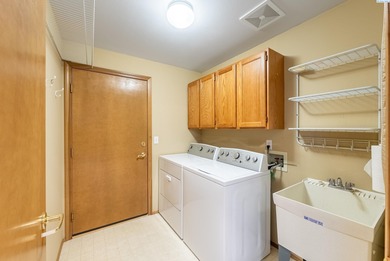 MLS# 289398 Welcome to easy 55+ living in Canyon Lakes at 3534 S on Canyon Lakes Golf Course in Washington - for sale on GolfHomes.com, golf home, golf lot