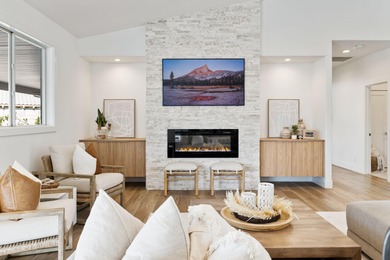 AVAILABLE: Jan Feb March 2026 Welcome to paradise! Enjoy this 4 on Indian Springs Golf Club in California - for sale on GolfHomes.com, golf home, golf lot