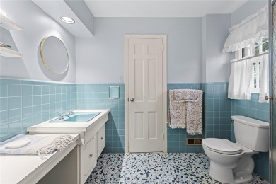HAMPTONS LIVING WITHOUT THE TRAFFIC  520 CHAUNCEY LANE -LAWRENCE on Rockaway Hunting Club in New York - for sale on GolfHomes.com, golf home, golf lot