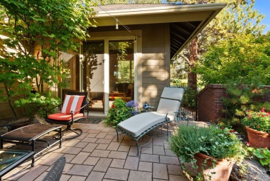 Custom single-level home located on a private gated cul-de-sac on Eagle Crest Golf Resort - Resort Course in Oregon - for sale on GolfHomes.com, golf home, golf lot