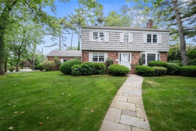 HAMPTONS LIVING WITHOUT THE TRAFFIC  520 CHAUNCEY LANE -LAWRENCE on Rockaway Hunting Club in New York - for sale on GolfHomes.com, golf home, golf lot