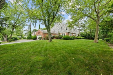 HAMPTONS LIVING WITHOUT THE TRAFFIC  520 CHAUNCEY LANE -LAWRENCE on Rockaway Hunting Club in New York - for sale on GolfHomes.com, golf home, golf lot