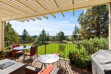 Custom single-level home located on a private gated cul-de-sac on Eagle Crest Golf Resort - Resort Course in Oregon - for sale on GolfHomes.com, golf home, golf lot