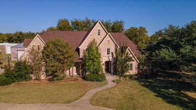 Welcome to this luxury airpark home nestled in the gorgeous on Nutcracker Golf Club in Texas - for sale on GolfHomes.com, golf home, golf lot