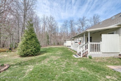 One Level Lake Tansi Condo, quiet cul-de-sac locationfort and on Lake Tansi Village Country Club in Tennessee - for sale on GolfHomes.com, golf home, golf lot