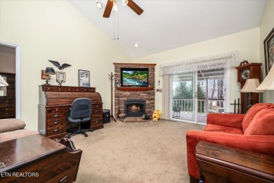 One Level Lake Tansi Condo, quiet cul-de-sac locationfort and on Lake Tansi Village Country Club in Tennessee - for sale on GolfHomes.com, golf home, golf lot