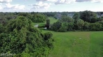 Great property to build your new home. Close to schools on Kingsway Country Club in Florida - for sale on GolfHomes.com, golf home, golf lot