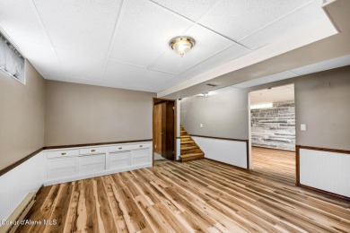 STUNNING 4BD/3BA, 3,524 SQ FT HOME ON PINEHURST GOLF COURSE WITH on The Pinehurst Golf Course in Idaho - for sale on GolfHomes.com, golf home, golf lot