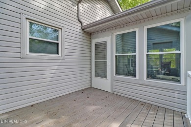 Lovely, well maintained golf front home offering 3 bedrooms & 2 on Heatherhurst Golf Course in Tennessee - for sale on GolfHomes.com, golf home, golf lot