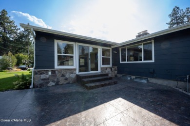 STUNNING 4BD/3BA, 3,524 SQ FT HOME ON PINEHURST GOLF COURSE WITH on The Pinehurst Golf Course in Idaho - for sale on GolfHomes.com, golf home, golf lot