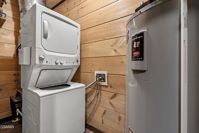 Welcome to Pine Top Escape, a stunning rustic-modern mountain on Bent Creek Golf Course in Tennessee - for sale on GolfHomes.com, golf home, golf lot