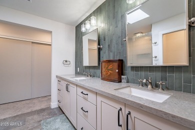 PRICE REDUCED to move fast - This beautiful Alameda model has on Sun Lakes Country Club in Arizona - for sale on GolfHomes.com, golf home, golf lot