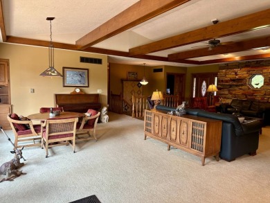 Imagine the ultimate home and dream property that you have been on Country View Golf Course in Illinois - for sale on GolfHomes.com, golf home, golf lot