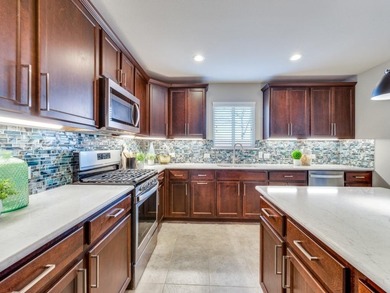 Don't miss this immaculate and beautifully updated 3-bedroom on Frisco Lakes Golf Course in Texas - for sale on GolfHomes.com, golf home, golf lot