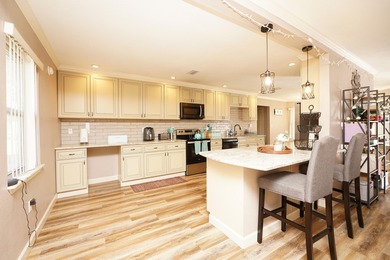 Welcome home to 606 Powell Drive in the heart of Fort Walton on Fort Walton Beach Golf Course in Florida - for sale on GolfHomes.com, golf home, golf lot