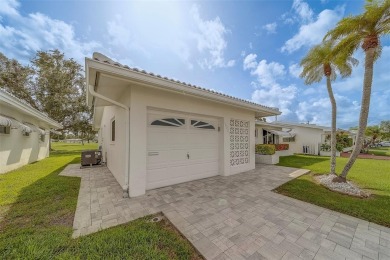 Under contract-accepting backup offers. Welcome to The Mainlands on Mainlands Golf Club in Florida - for sale on GolfHomes.com, golf home, golf lot