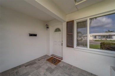 Under contract-accepting backup offers. Welcome to The Mainlands on Mainlands Golf Club in Florida - for sale on GolfHomes.com, golf home, golf lot